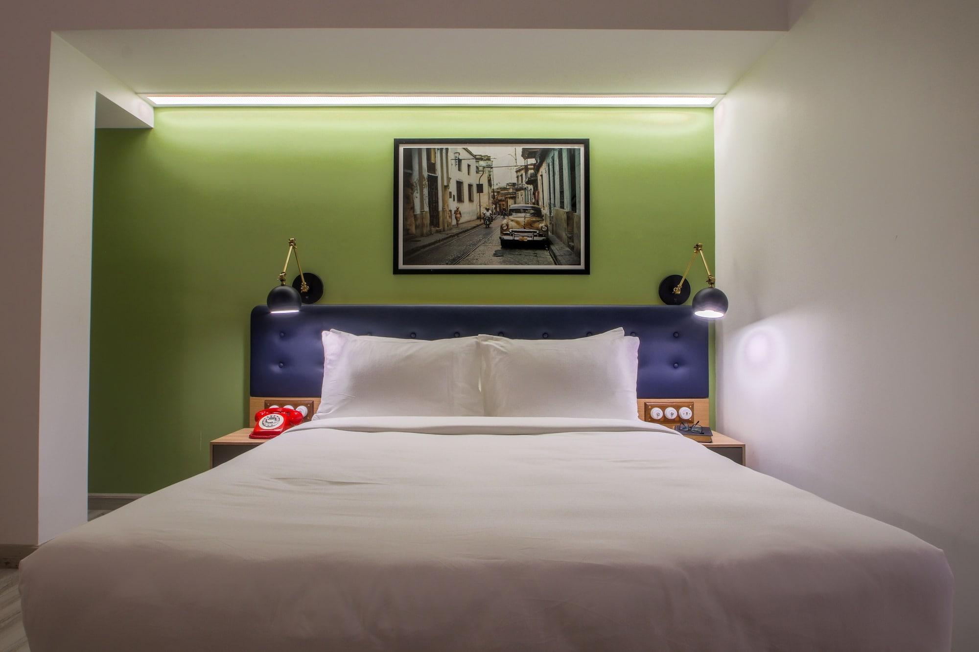 T24 Retro Hotel Bombay Eksteriør billede