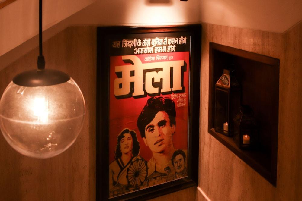 T24 Retro Hotel Bombay Eksteriør billede