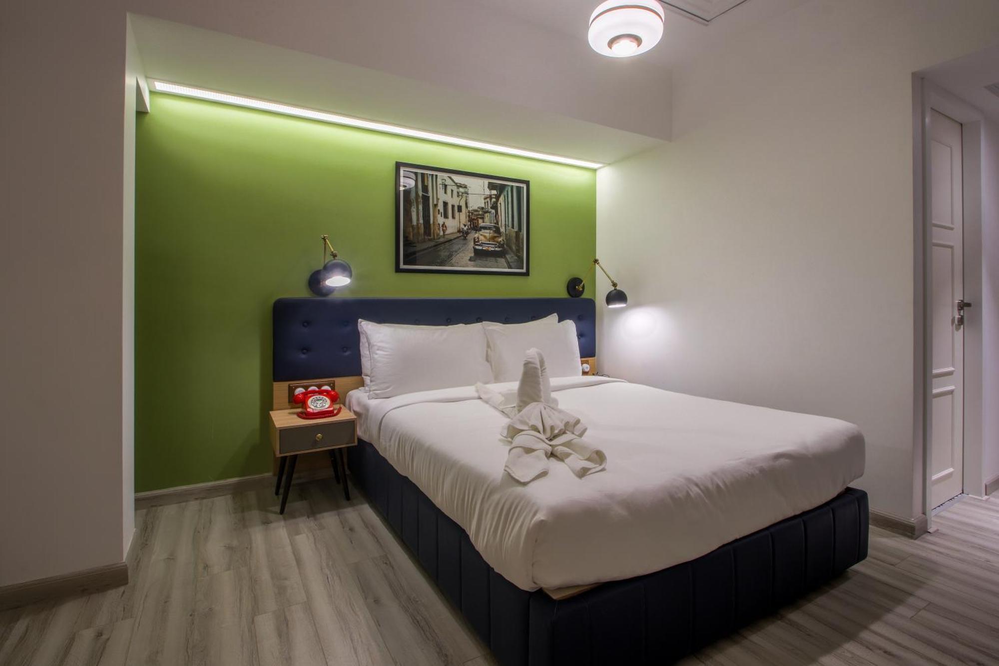 T24 Retro Hotel Bombay Eksteriør billede