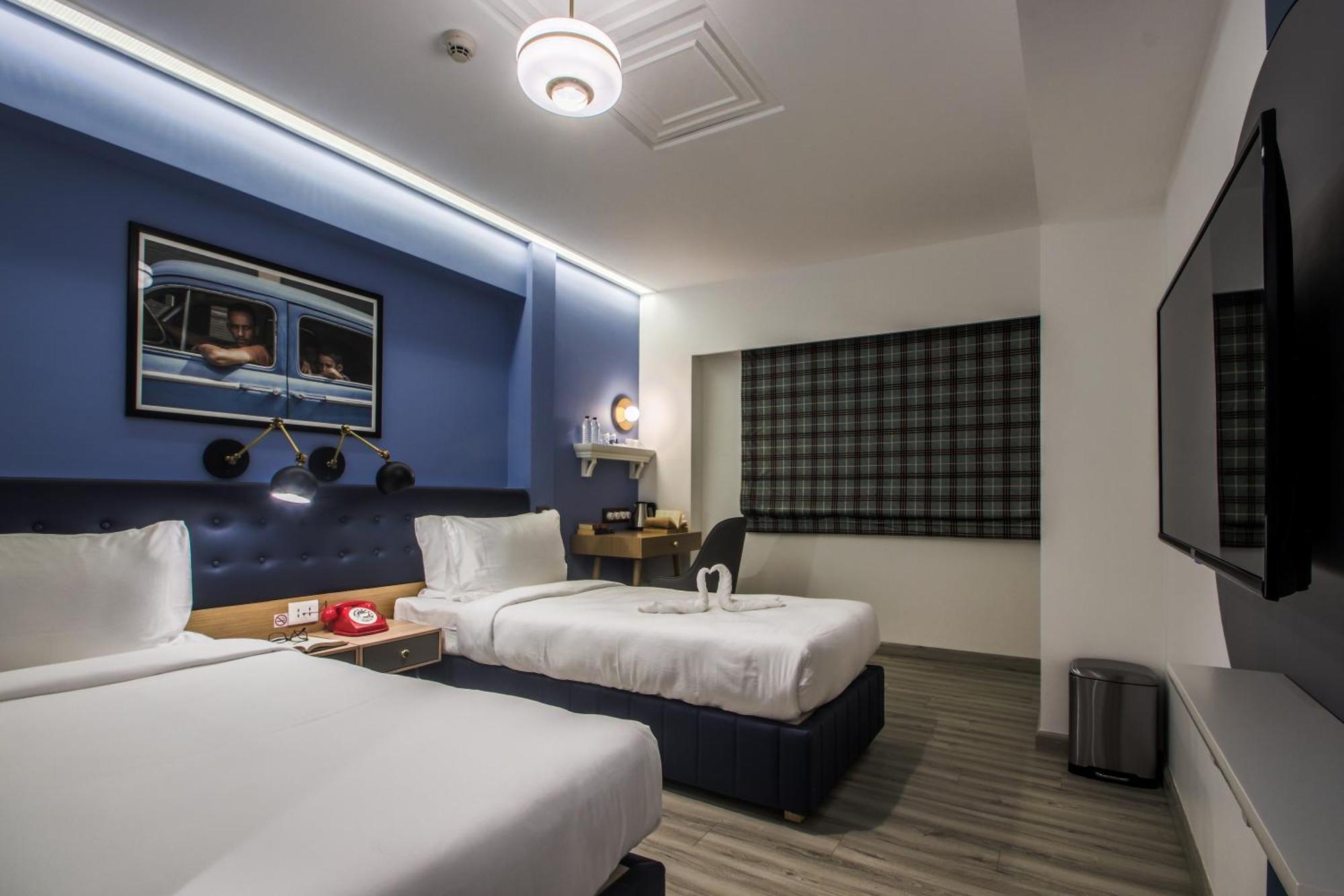 T24 Retro Hotel Bombay Eksteriør billede