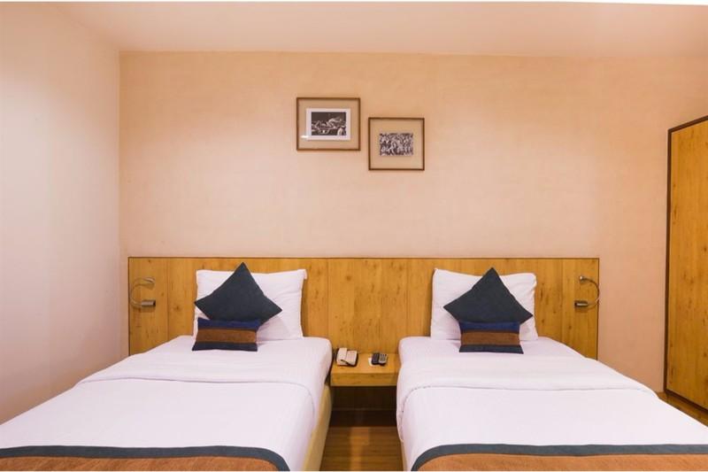 T24 Retro Hotel Bombay Eksteriør billede